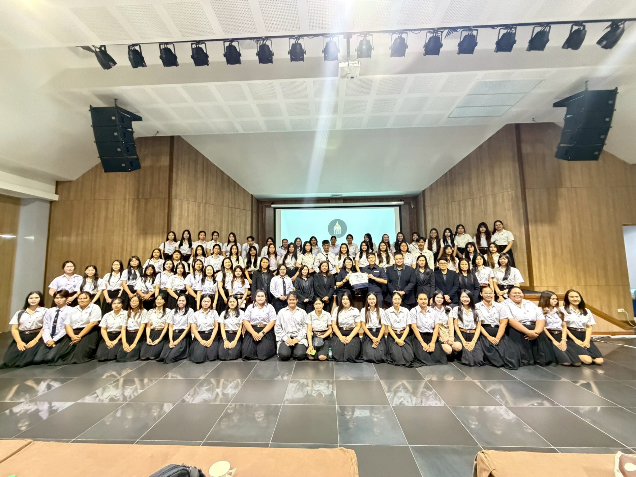 LINE_ALBUM_ดูงาน 26-27 ธ.ค. 68_251230_34