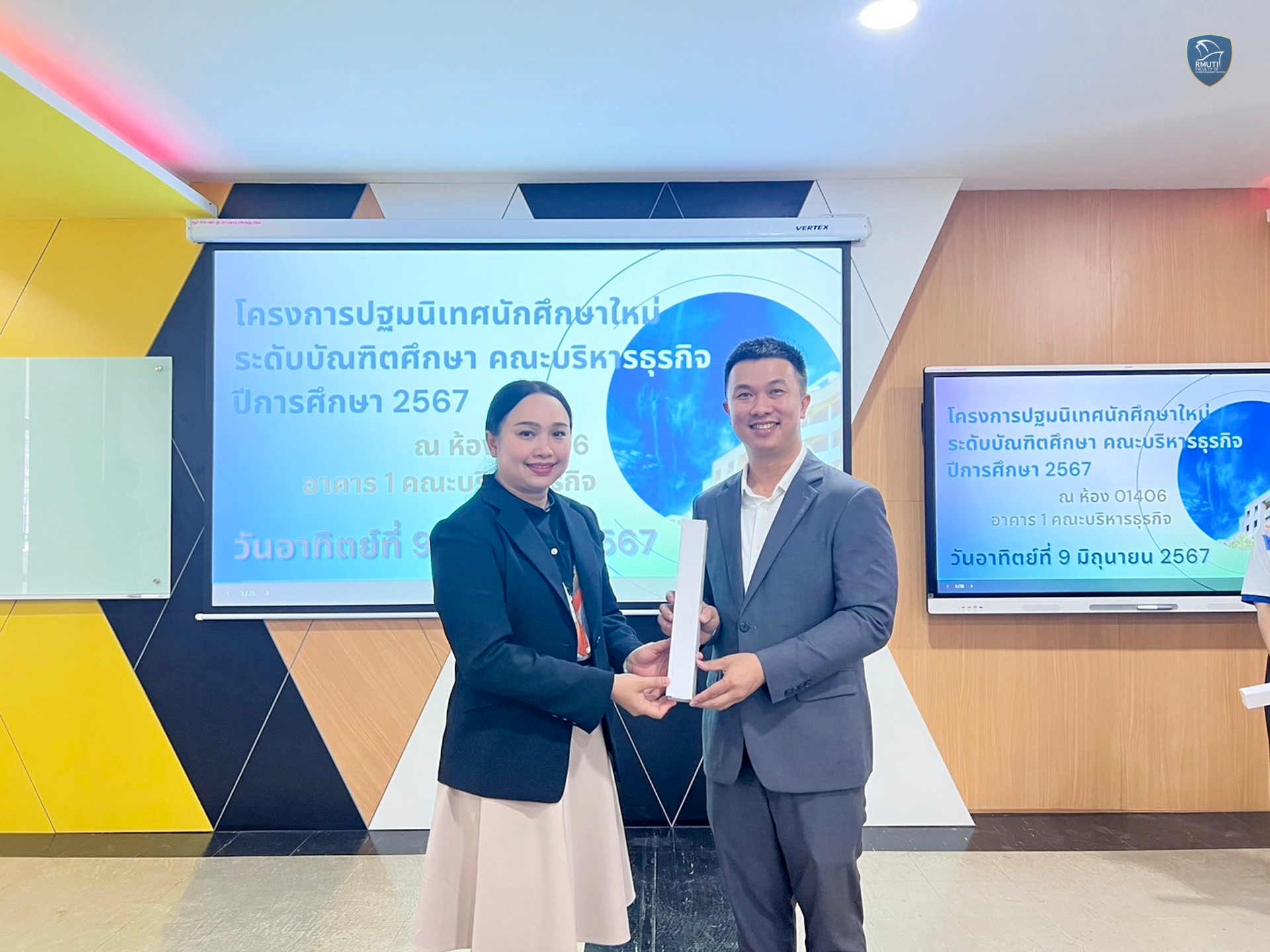 LINE_ALBUM_ปฐมนิเทศ ป.โท 9-6-24_240609_137
