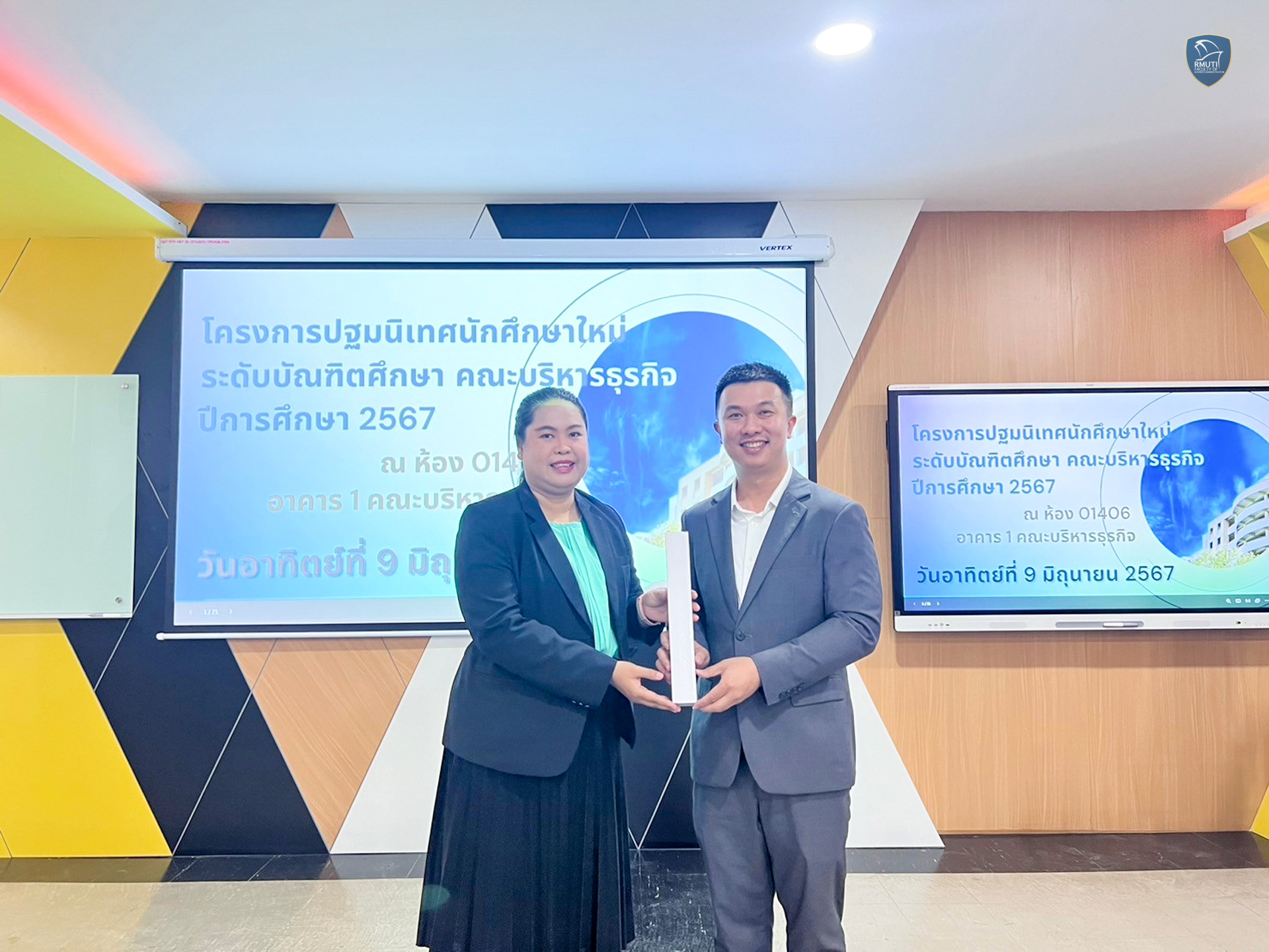 LINE_ALBUM_ปฐมนิเทศ ป.โท 9-6-24_240609_139