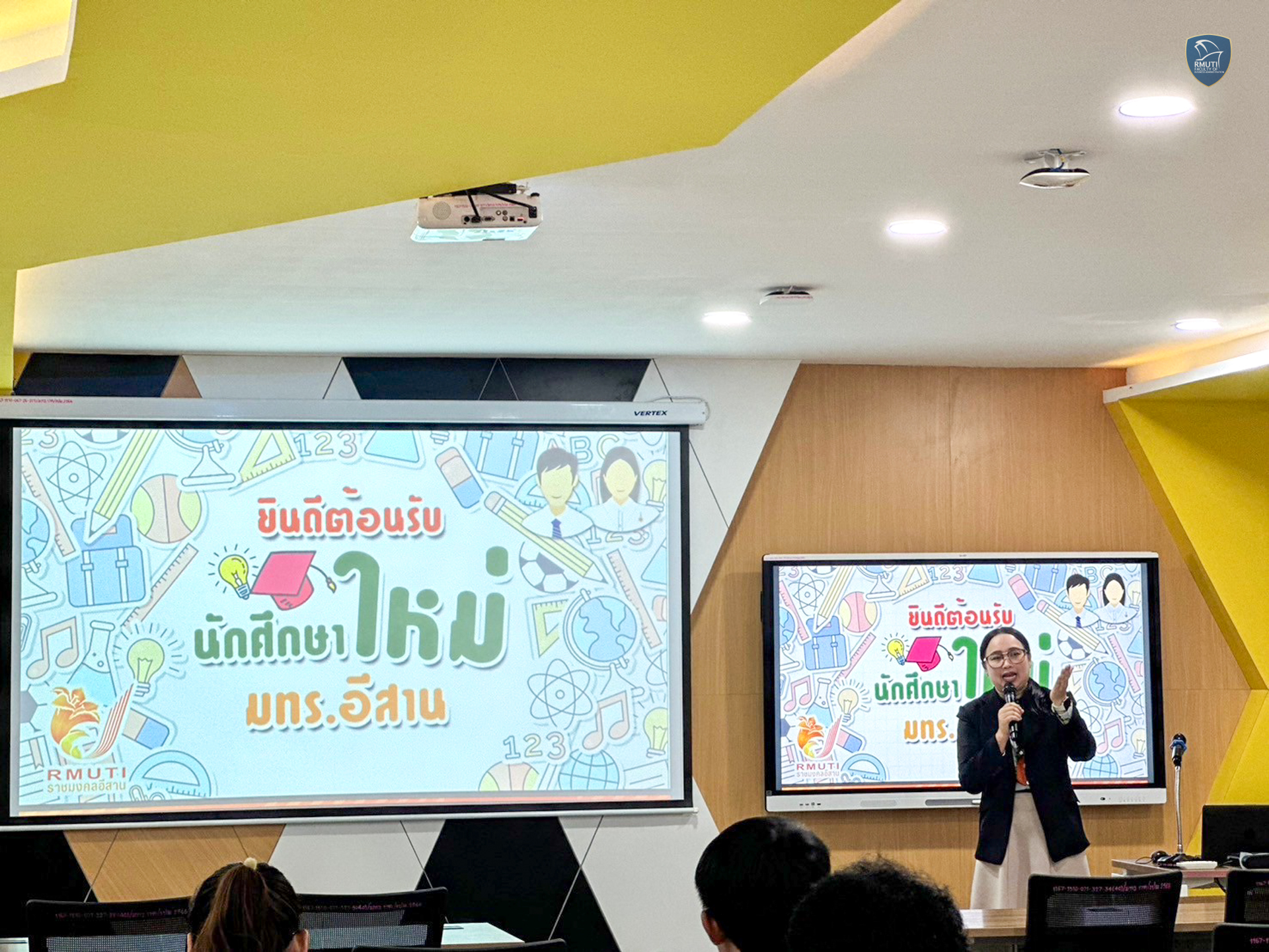 LINE_ALBUM_ปฐมนิเทศ ป.โท 9-6-24_240609_38