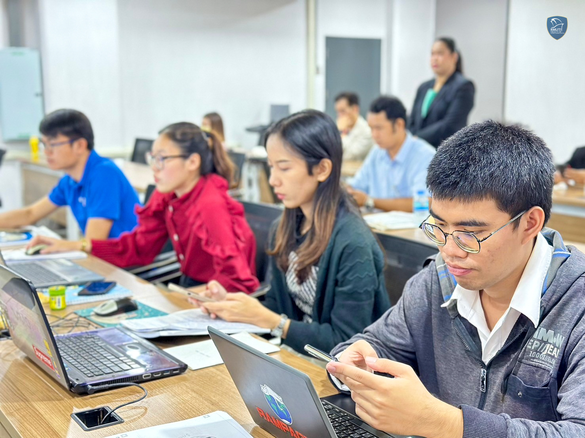 LINE_ALBUM_ปฐมนิเทศ ป.โท 9-6-24_240609_58