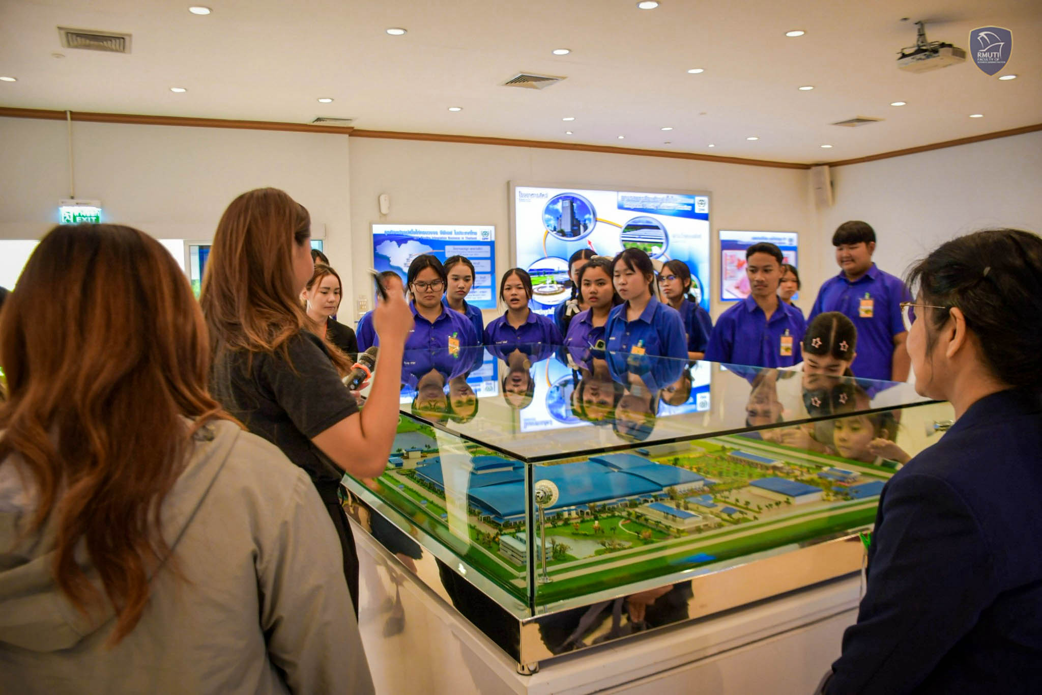 LINE_ALBUM_2025.3.18_250318_17