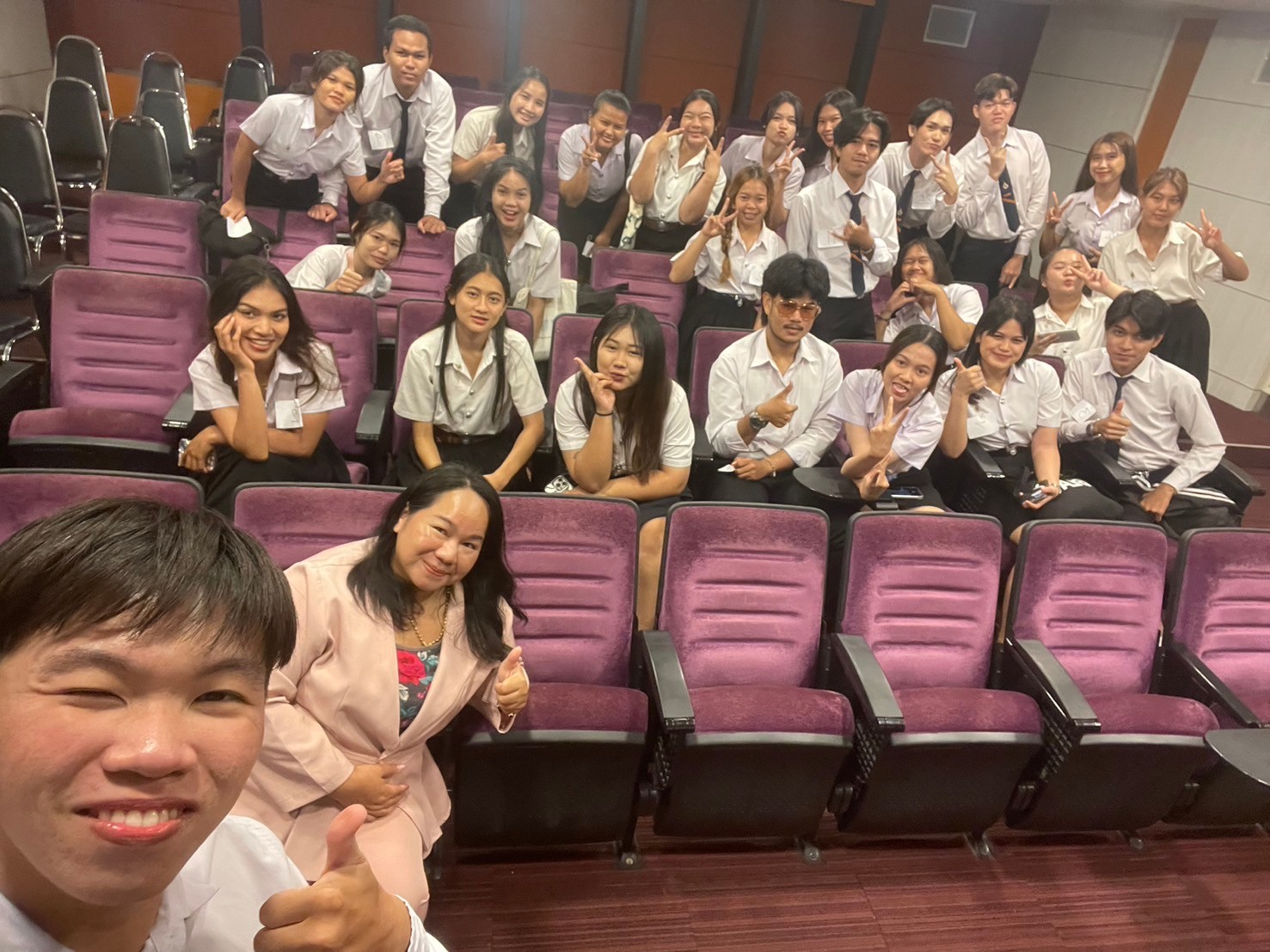 LINE_ALBUM_สุนทรพจน์_240531_14_0
